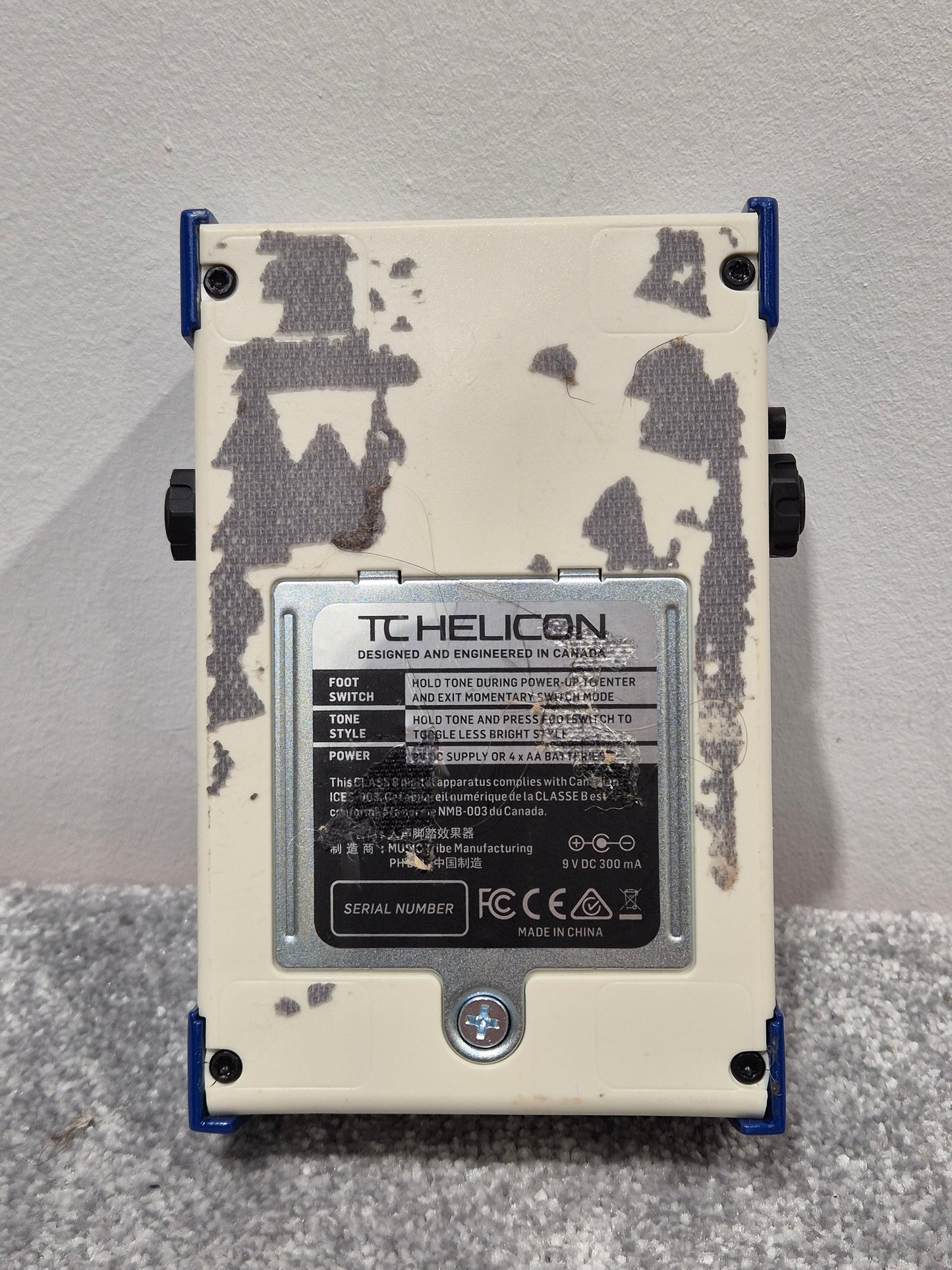 TC Helicon Harmony Singer - Vocal Stomp Box