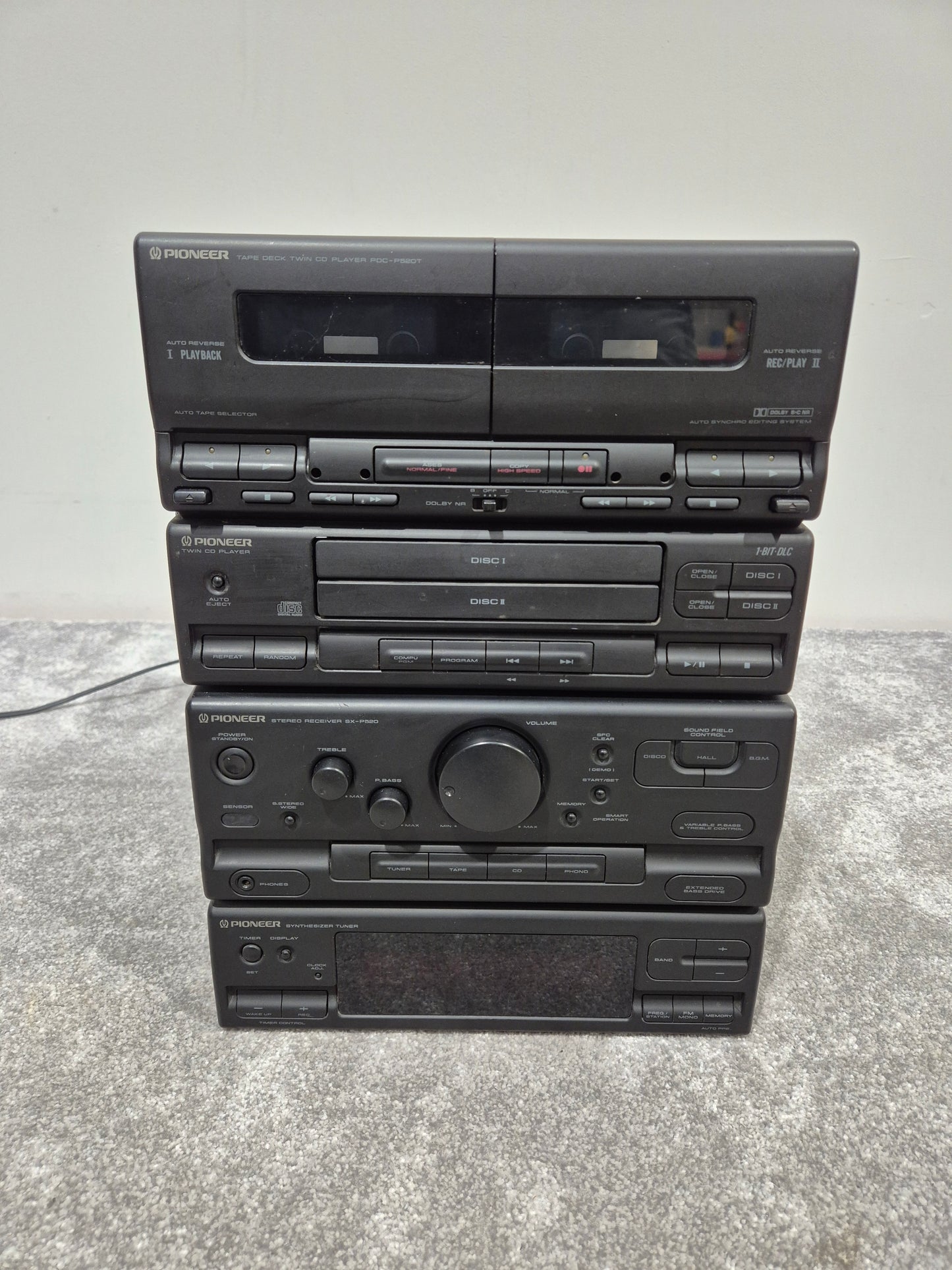 Pioneer SX-P520 Audio Stack - Dual CD Player / AM/FM Stereo Receiver ( Faulty Tape Deck )