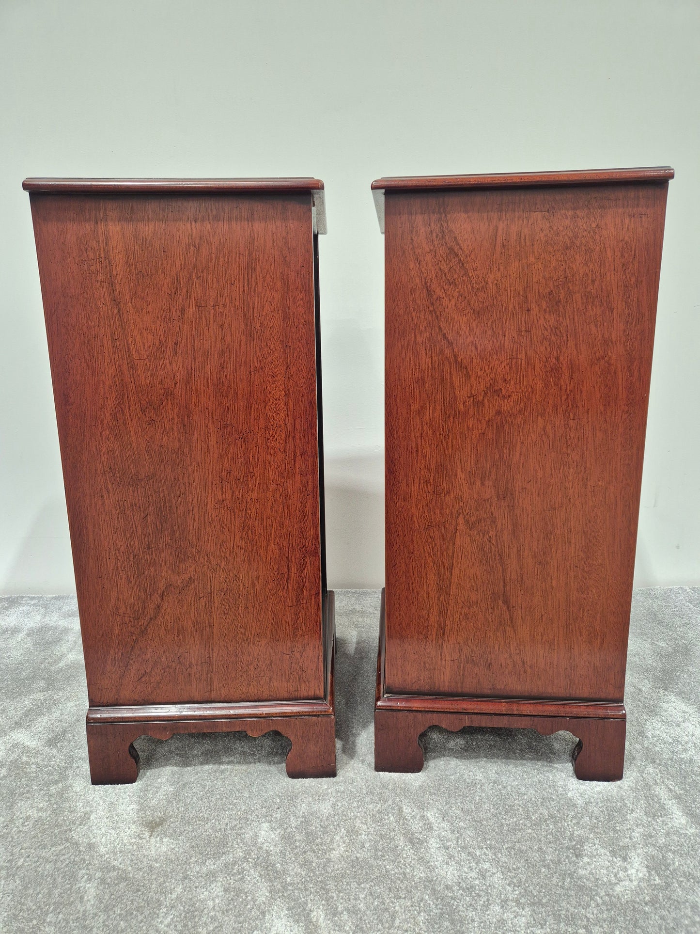 Vintage Speakers Stands - Solid Wood (Pair)