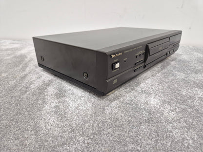 Technics SL-PG580A - 1990's Stereo Compact Disc Player