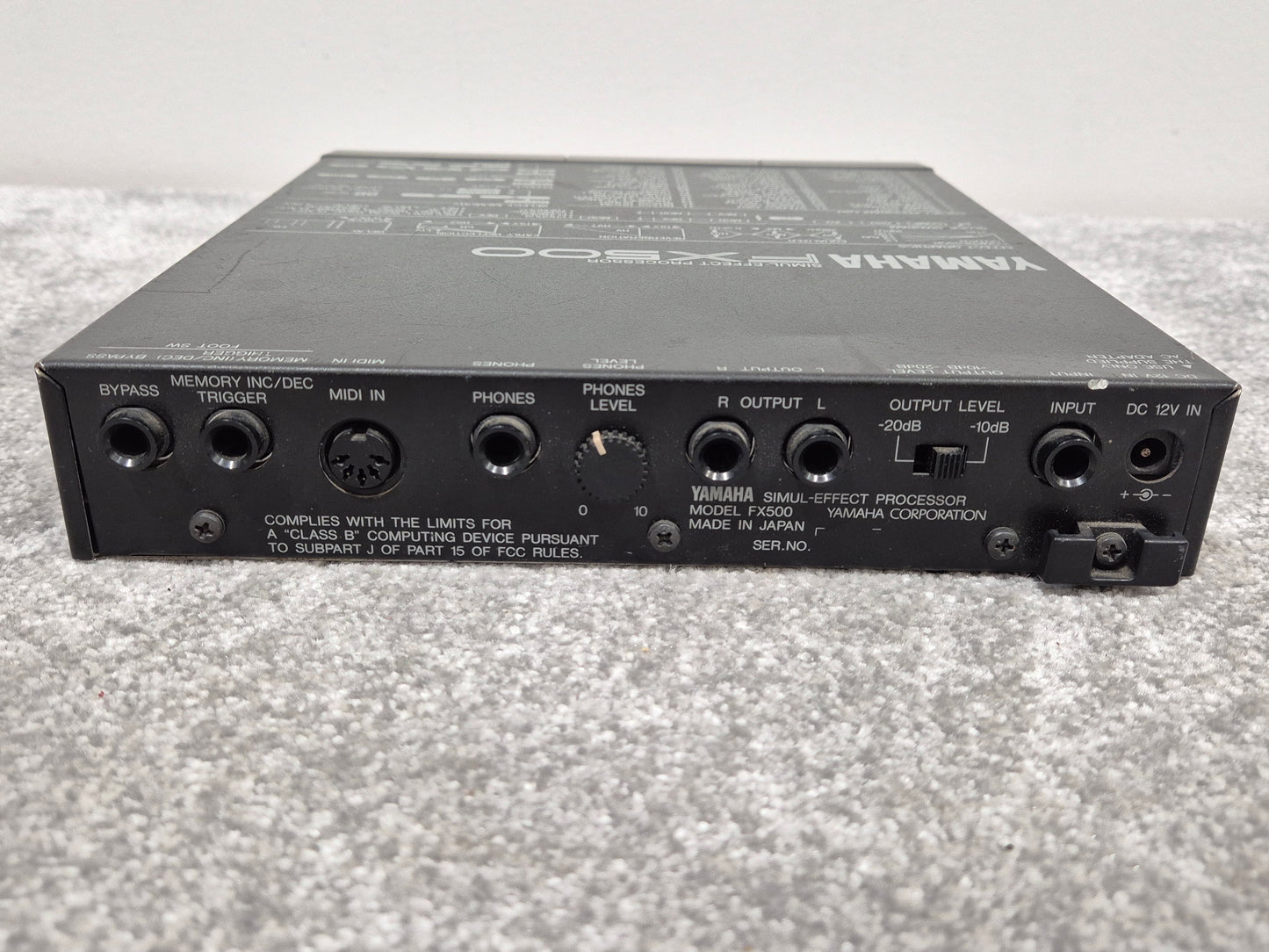 Yamaha FX500 - Digital Simul-Effect Processor w/ Manual