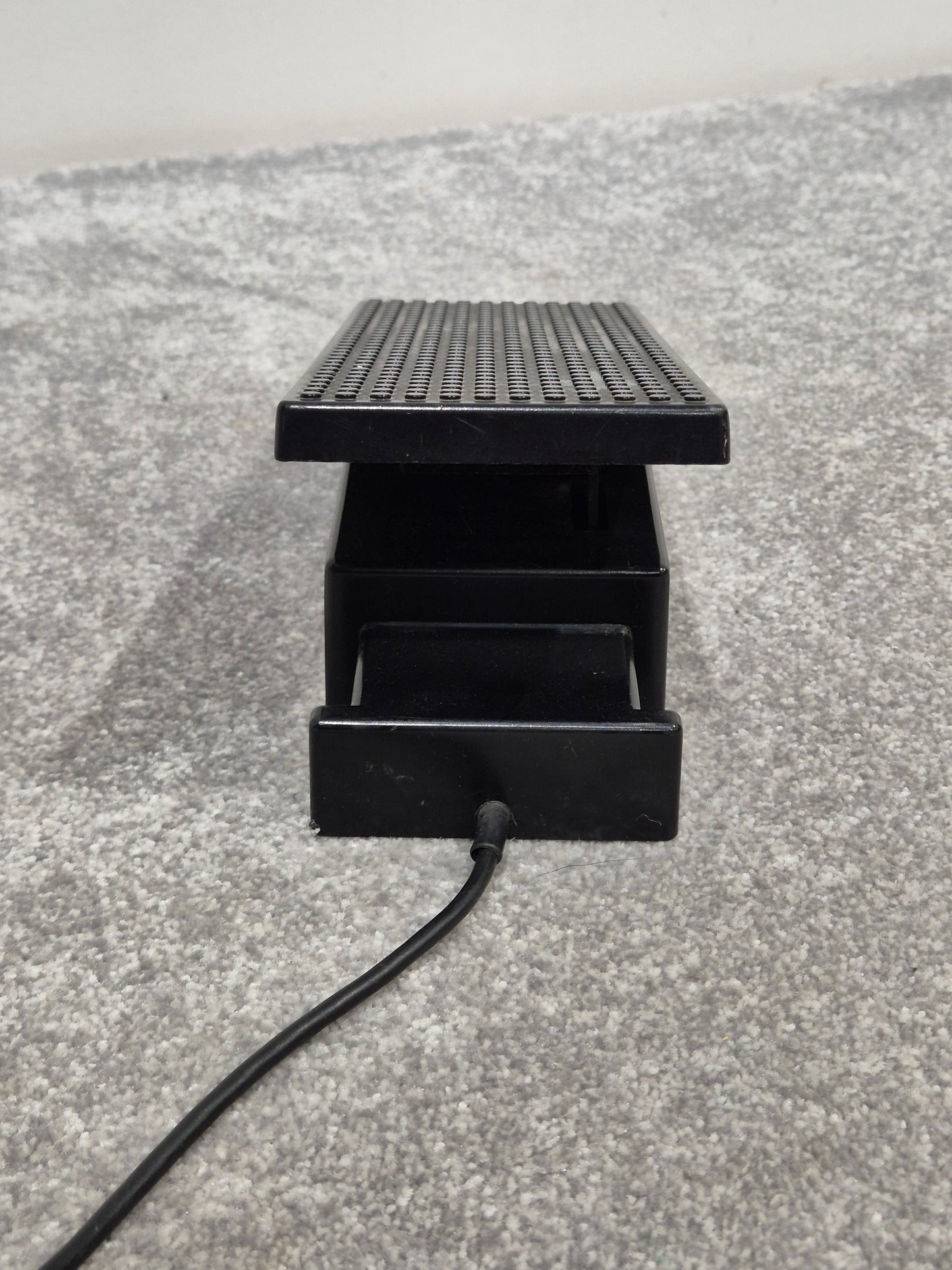 Technics SZ-E2 - Volume Expression Control Pedal