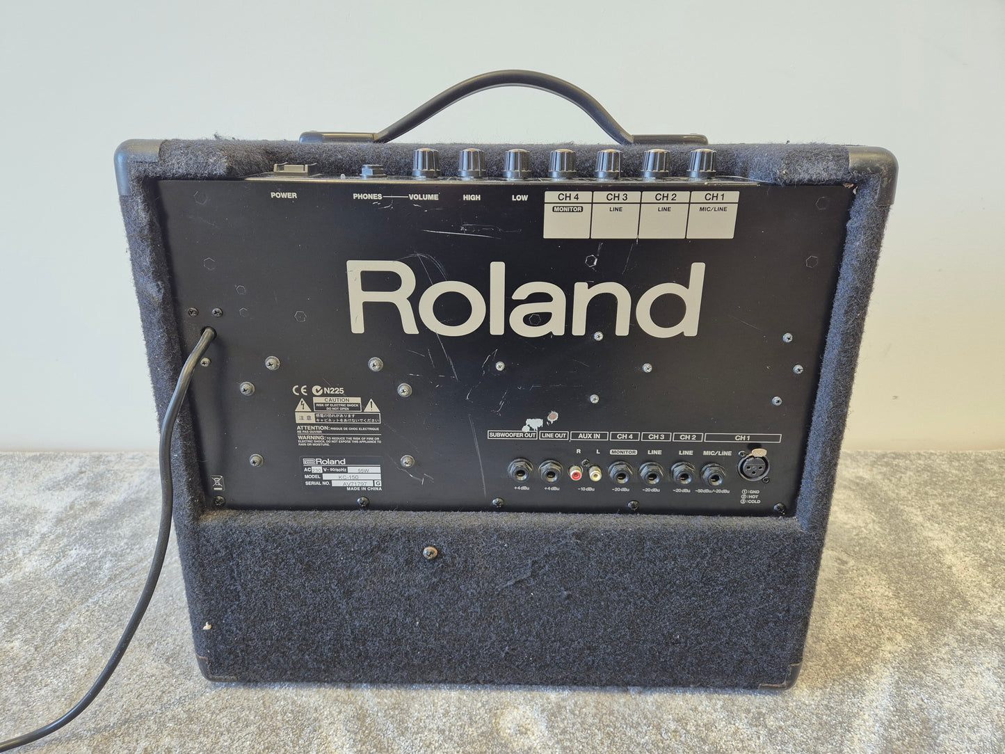 Roland KC-150 - Compact 65-watt Keyboard Amplifier