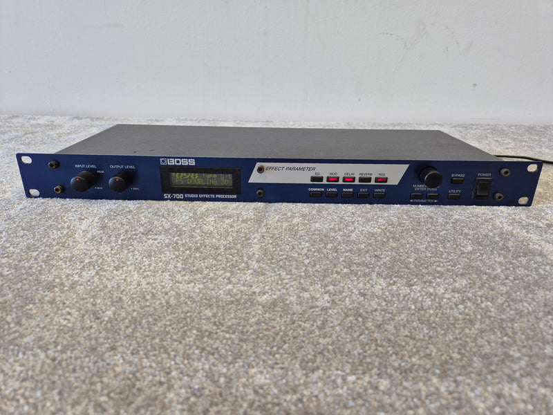 Rackmount Effects Processor Boss SX700 - Digital Multi-Effects Processor - Rackmount – Audio Trader