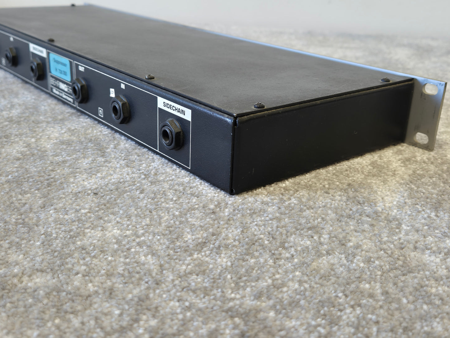 Behringer Suppressor Model DE 102 - De-Esser and Feedback Processor