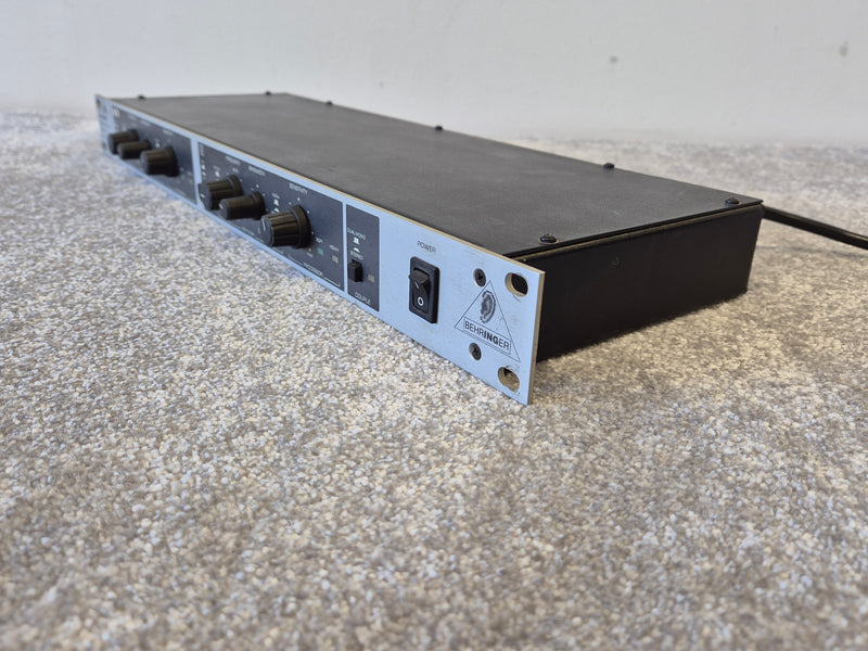 Behringer Suppressor Model DE 102 - De-Esser and Feedback Processor - Image 9