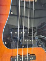 Squier Affinity Precision Bass PJ - 4-string Bass Guitar - Sunburst w/ Soft Gig Bag - Image 4