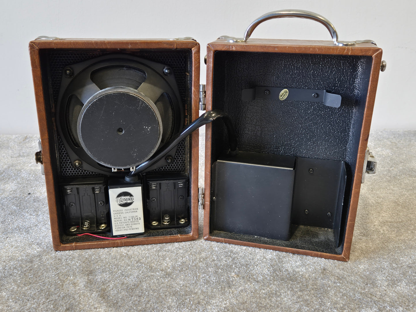 Pignose 7-100 - Compact and Portable Guitar Amplifier (Spares or Repair)