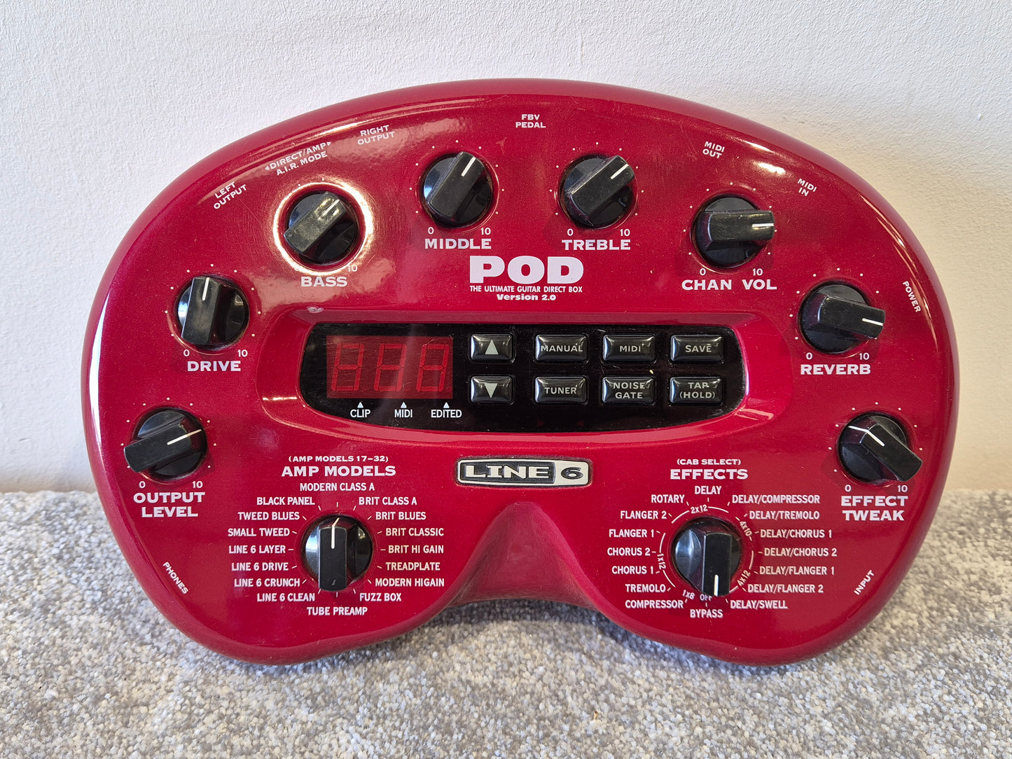 Line 6 POD 2.0 - Multi-Effects Guitar Processor