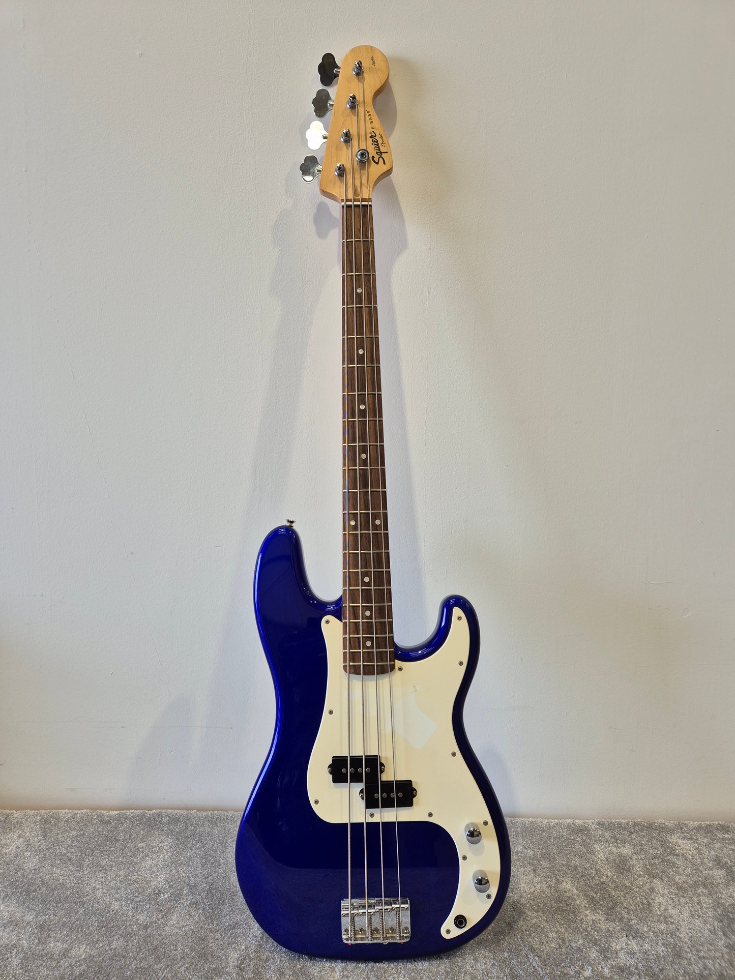 Squier Precision Bass - 4-String Bass Guitar (Read Description)