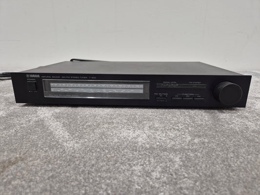 Yamaha T-300 - 1983 AM/FM Stereo Tuner