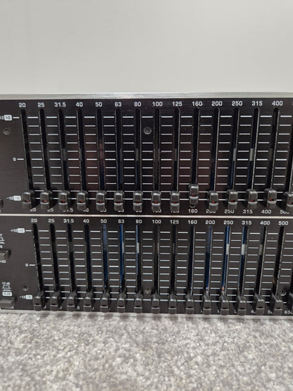 Behringer ULTRAGRAPH PRO FBQ6200HD - 31-Band Stereo Graphic Equalizer