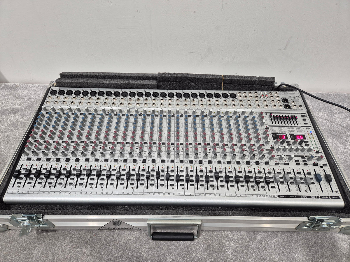 Behringer Eurodesk SL3242FX Pro - 32-input 4-bus Studio/Live Mixer (Read Description)