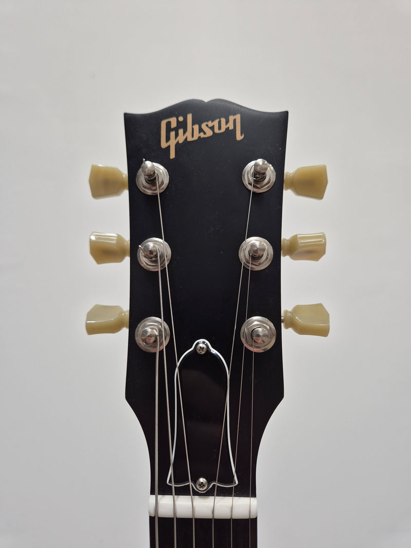Gibson SG 2010 Special Edition with Bigsby Tailpiece, Solid-Body Electric Guitar w/ Gibson Hard Case - Image 7