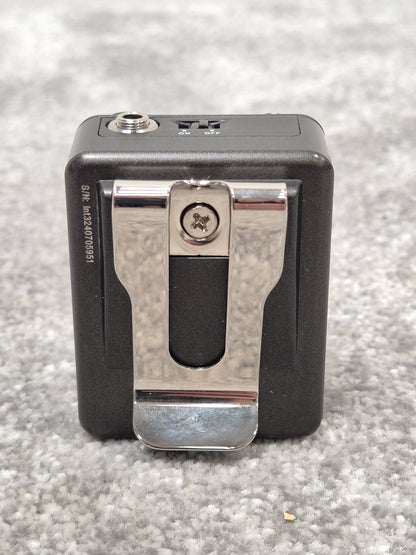 Xvive U4 - 2.4 GHz Wireless In-Ear Monitoring Solution w/ Original Box