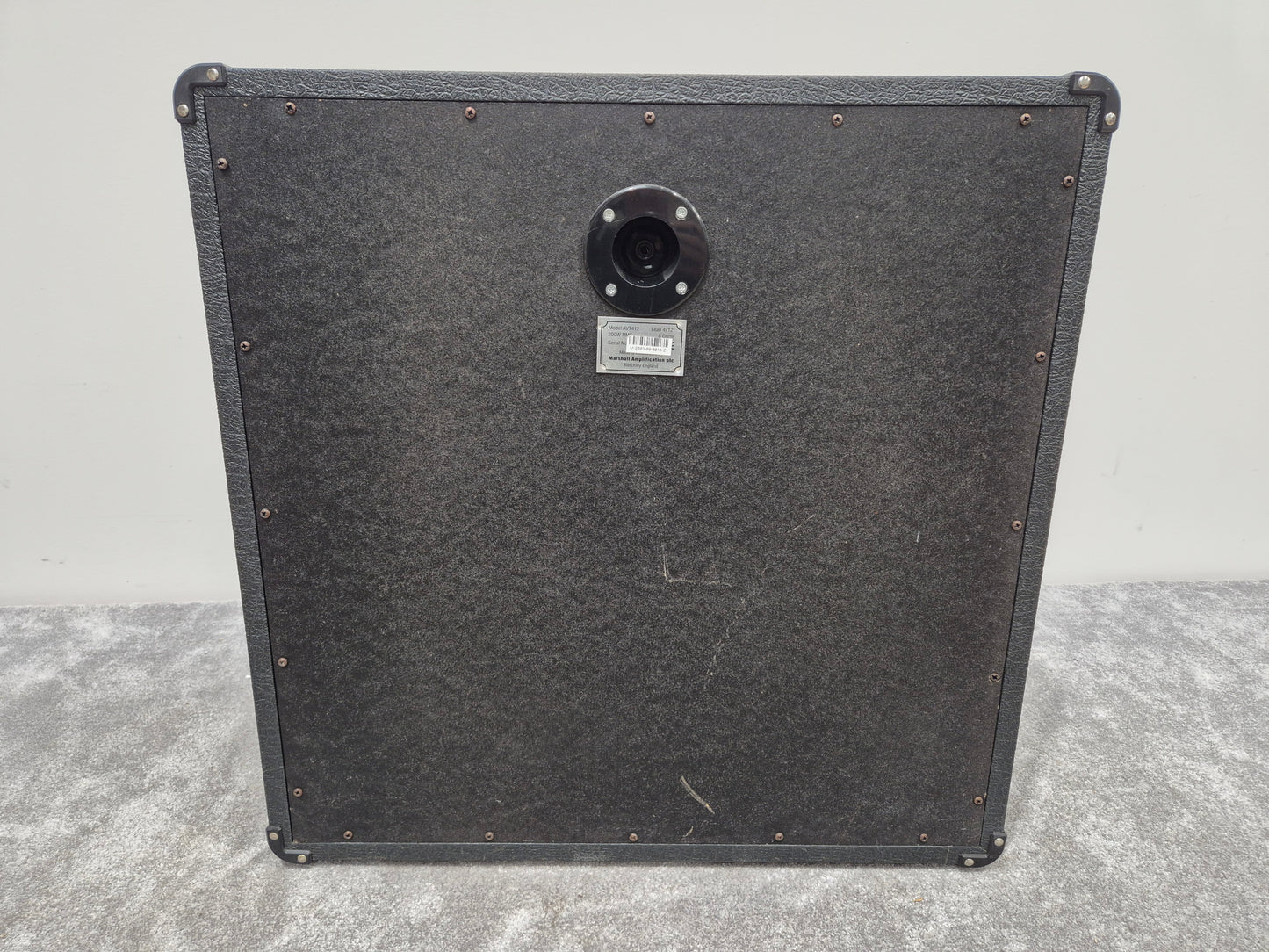 Marshall AVT412 - 200W 4x12 Angled Guitar Cabinet