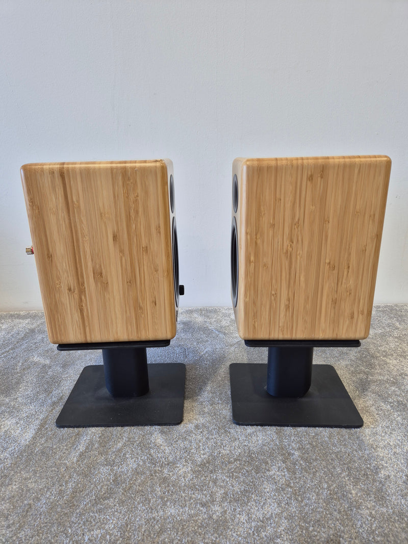 Audioengine A5+ - Premium Powered Speaker System w/ Stands (Pair) - Image 10