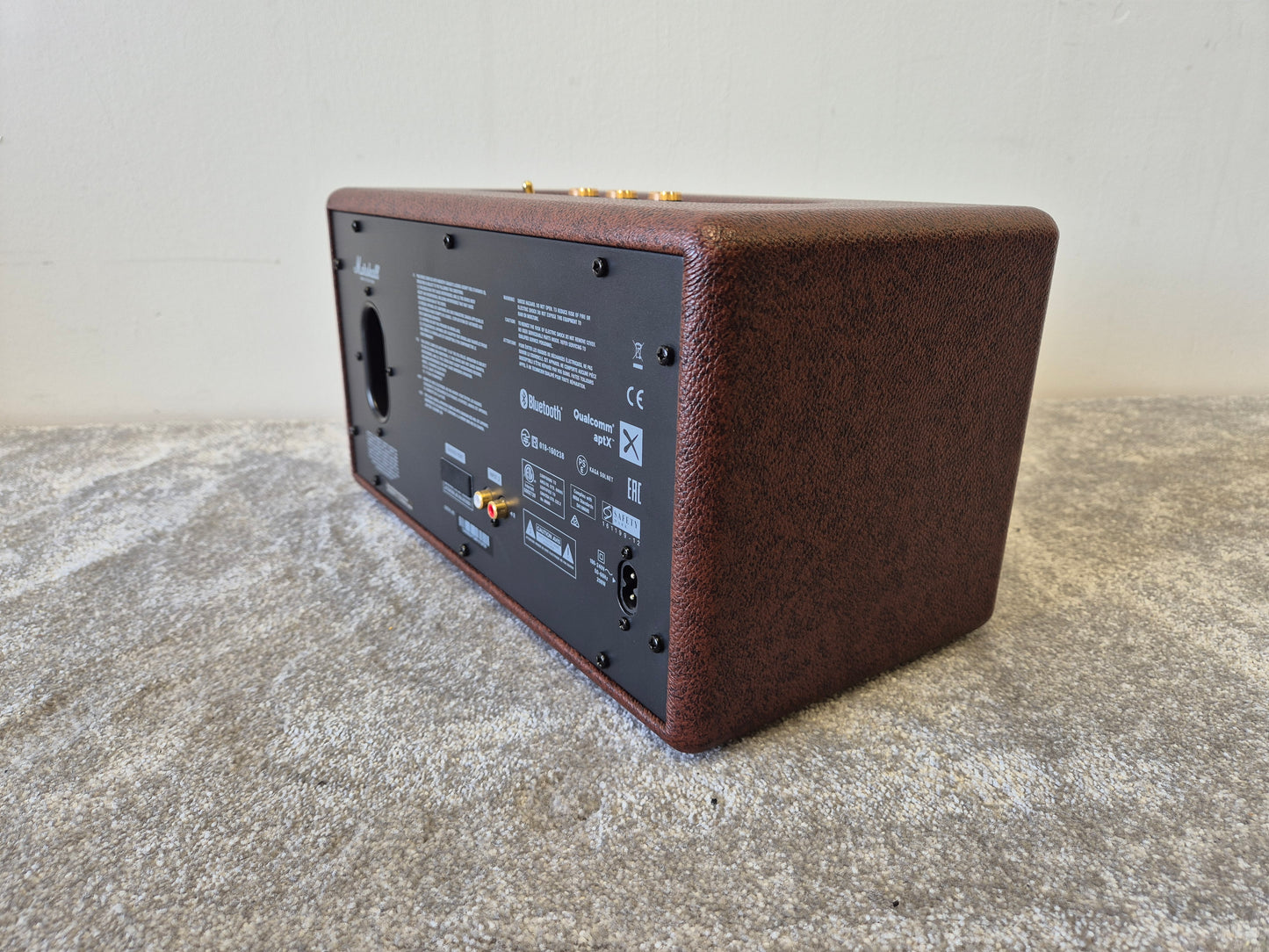 Marshall Stanmore - Bluetooth Speaker and Guitar Amplifier