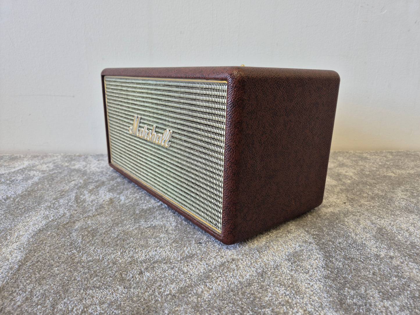 Marshall Stanmore - Bluetooth Speaker and Guitar Amplifier