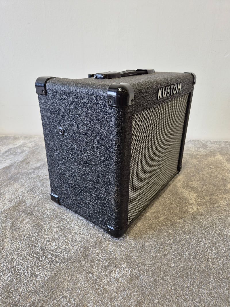 Kustom KBA10 - 10-watt Bass Guitar Amplifier - Image 2