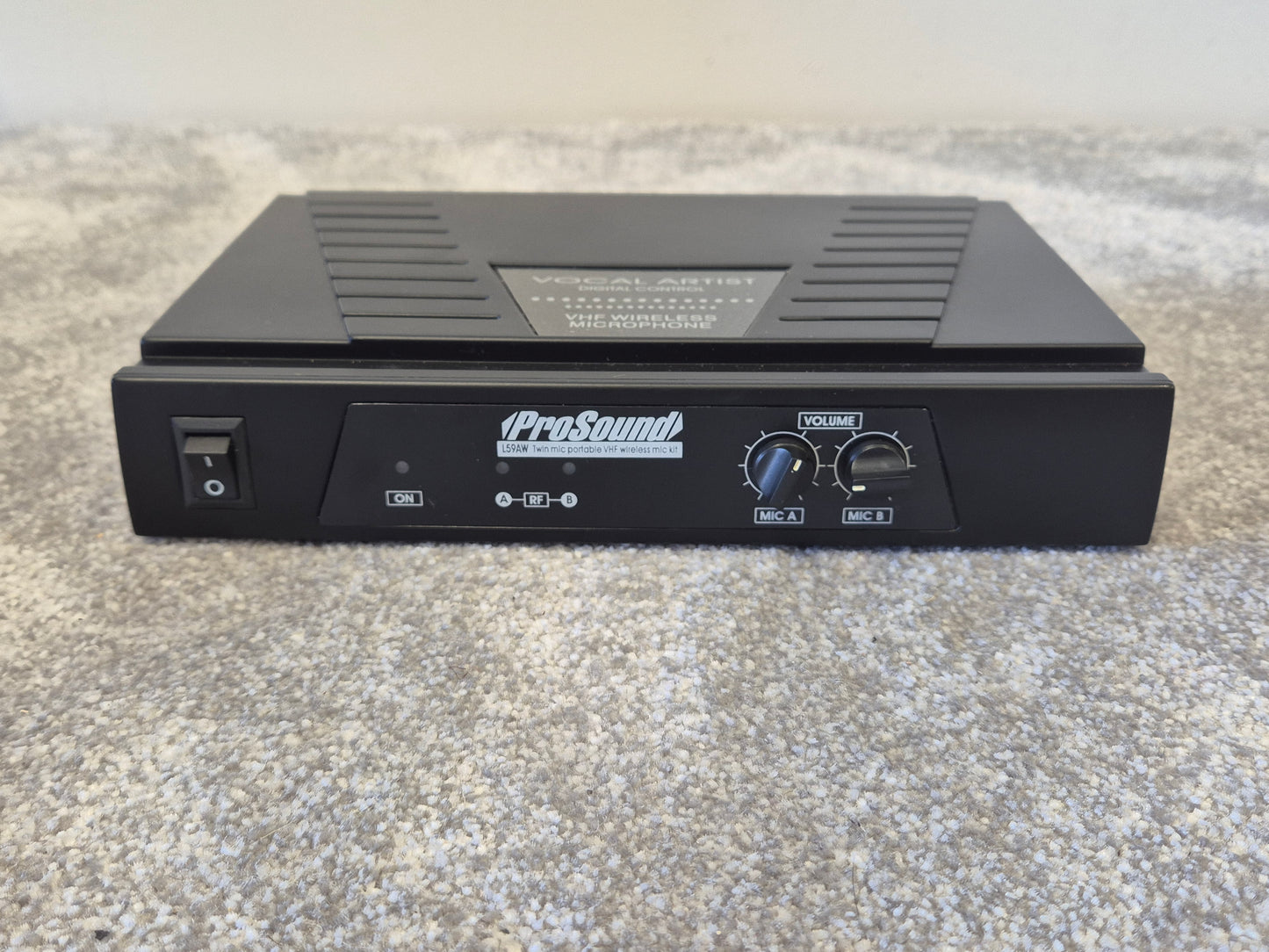 Prosound L59AW Twin Microphone Portable VHF Wireless (Spares or Repairs)
