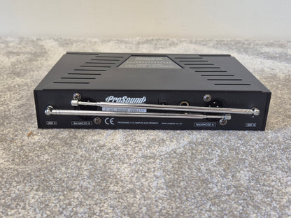 Prosound L59AW Twin Microphone Portable VHF Wireless (Spares or Repairs)