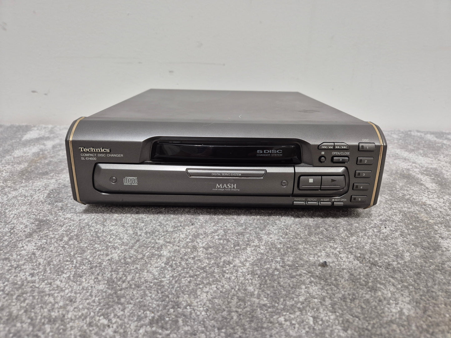 Technics SL-EH600 - Compact CD Player (Spares or Repairs)
