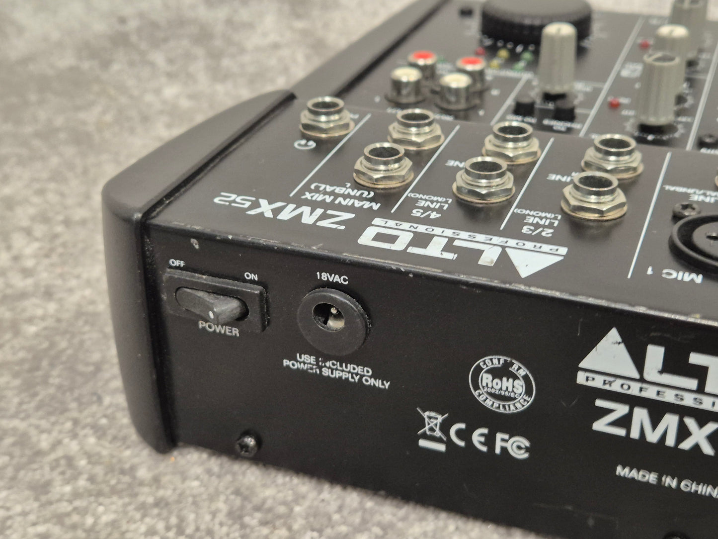 Alto Zephyr ZMX52 - Compact 5-Channel Mixer