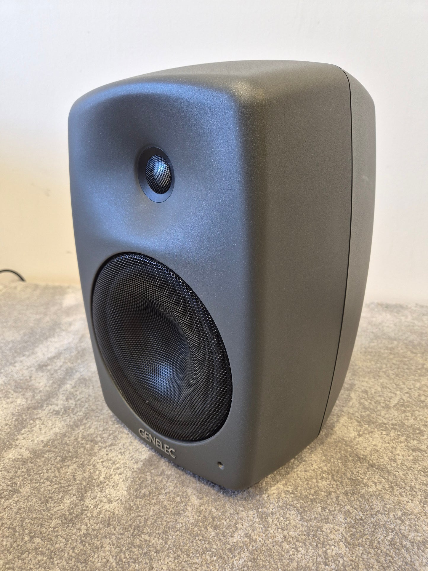 Genelec 8240APM - Active 2-Way DSP Monitor Speaker
