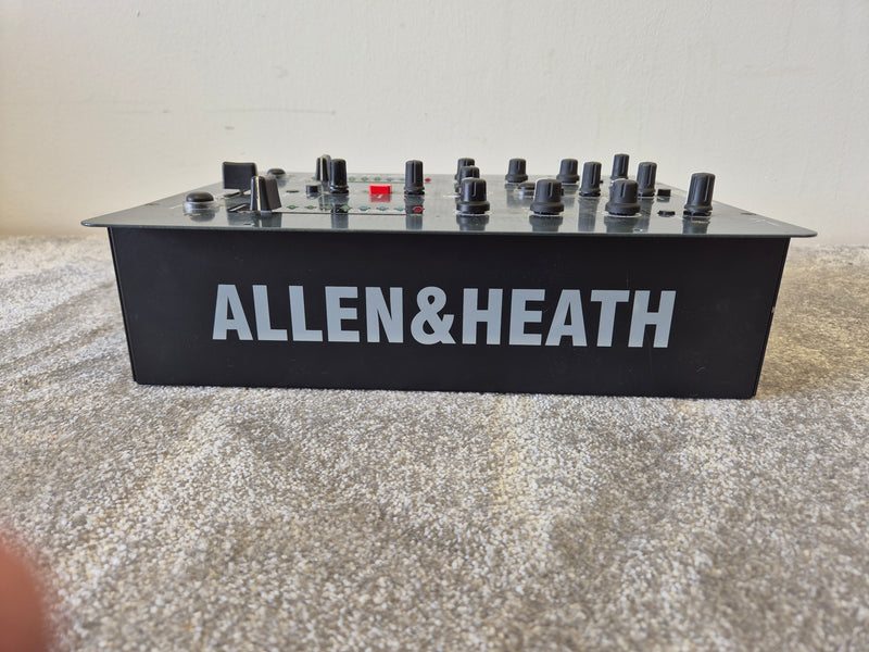 Allen & Heath XONE - 2-Channel Analogue DJ Mixer (Spares or Repairs) - Image 6