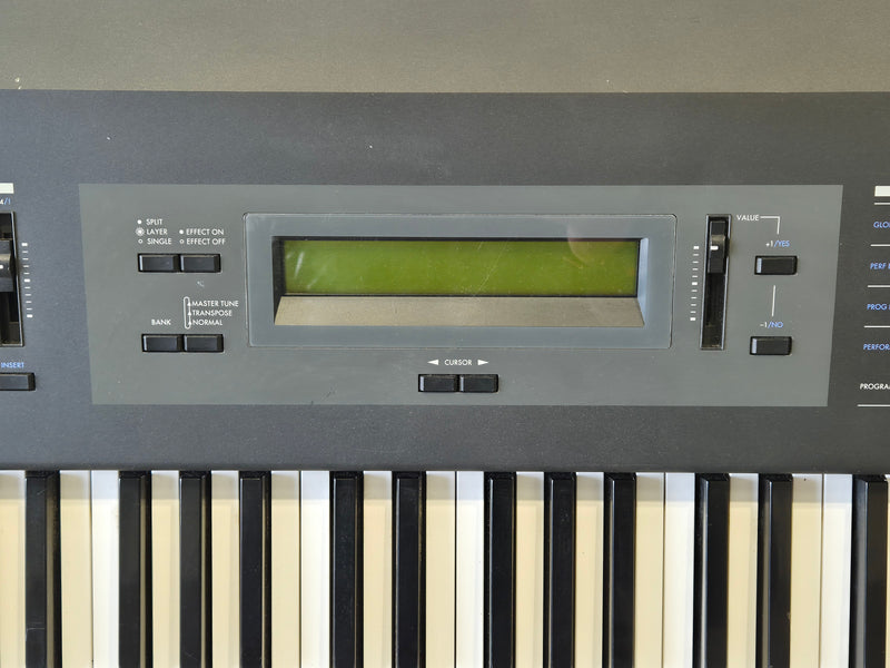 Korg SG Pro X - Stage Piano and MIDI Controller - Image 3