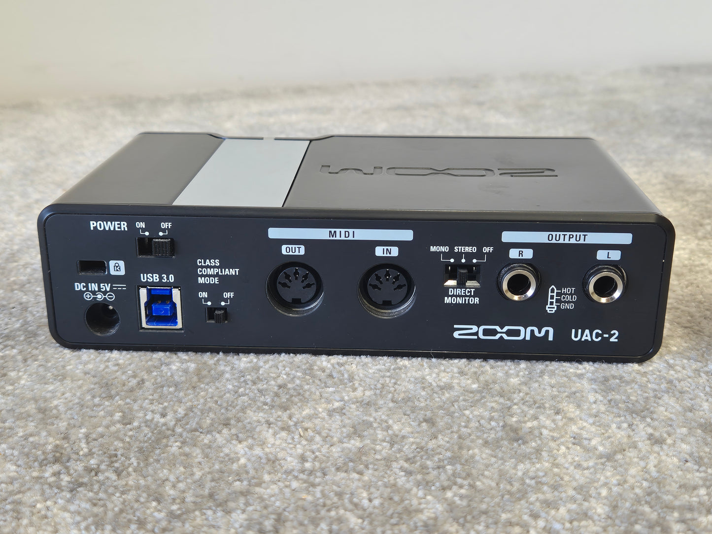 Zoom UAC-2 - USB 3.0 Audio Interface w/ Original Box