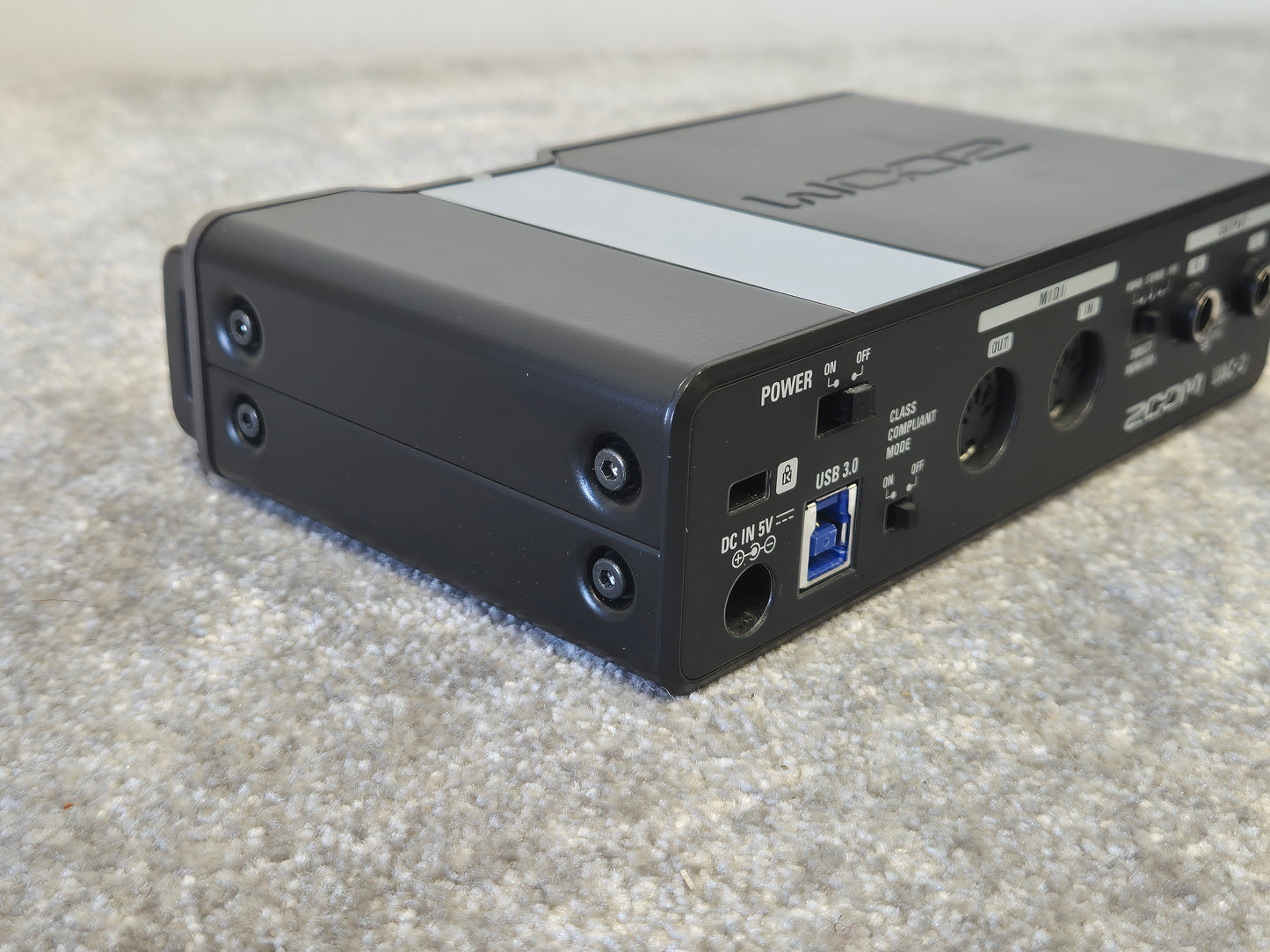 Zoom UAC-2 - USB 3.0 Audio Interface w/ Original Box