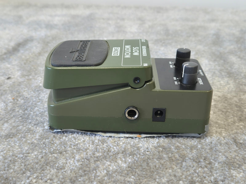 Behringer SM200 - Slow Motion Effect Pedal - Image 5