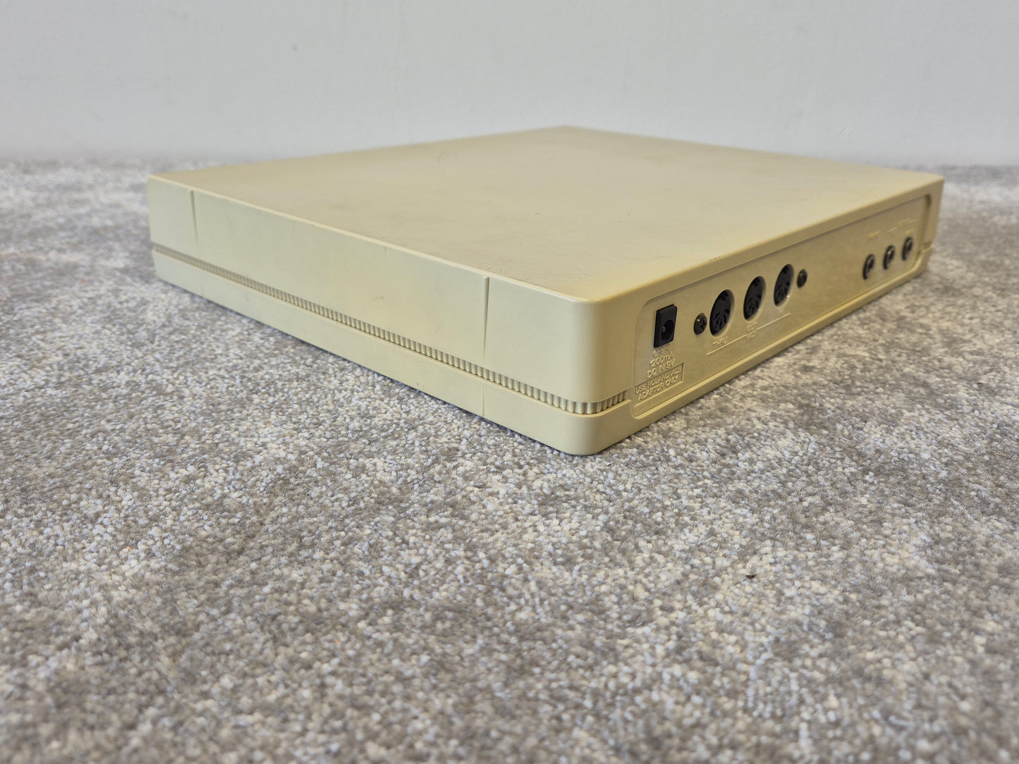 Roland CM-64 - Vintage Desktop Digital Synthesizer
