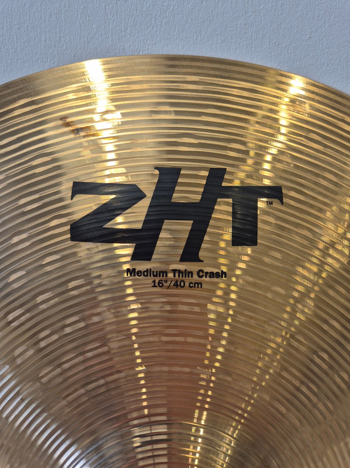 Zildjian ZHT 16-inch Medium Thin Crash Cymbal