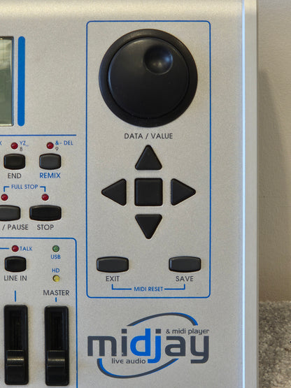 Ketron Midjay Live Audio and Midi Player - Multimedia Module w/ Soft Bag