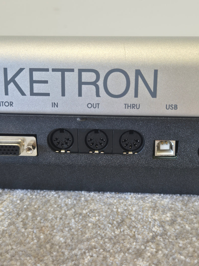Ketron Midjay – Live Audio/MIDI Player Multimedia Module – Excellent w/ Soft Bag, Power Cable, USB Cable & Manual - Image 10