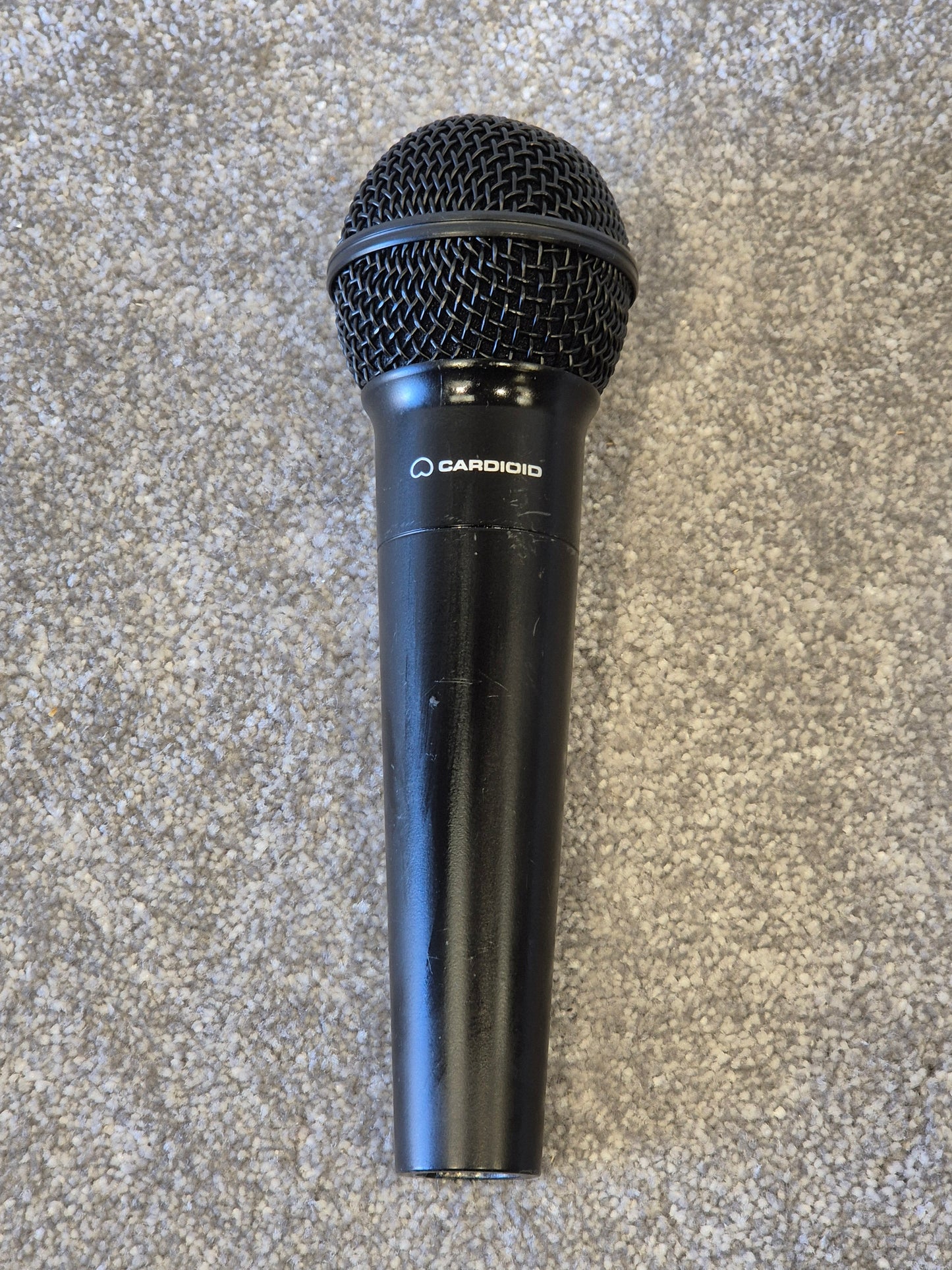 Peavey PVi100 - Dynamic Cardioid Microphone