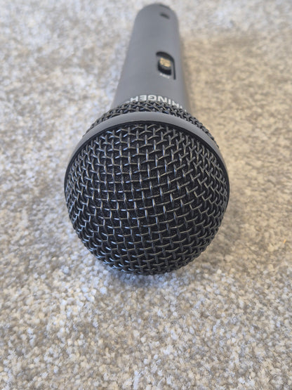 Behringer Ultravoice XM1800S - Dynamic Microphone w/ Case