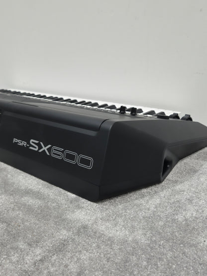 Yamaha PSR-SX600 - Portable Arranger Keyboard
