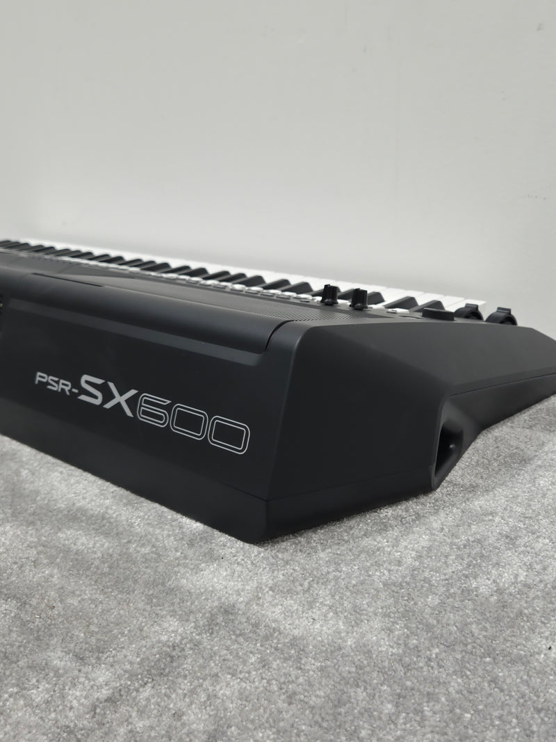 Yamaha PSR-SX600 - Portable Arranger Keyboard - Image 7