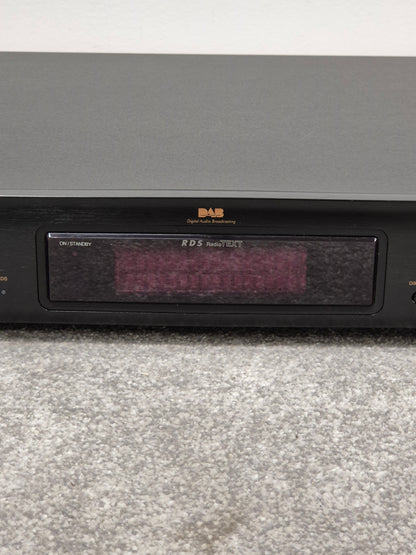 Denon TU-1800DAB - Audio Tuner (Spares or Repairs)