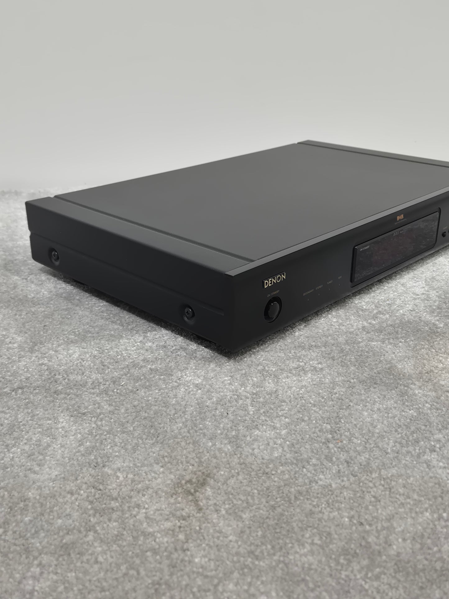 Denon TU-1800DAB - Audio Tuner (Spares or Repairs)
