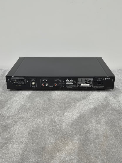 Denon TU-1800DAB - Audio Tuner (Spares or Repairs)