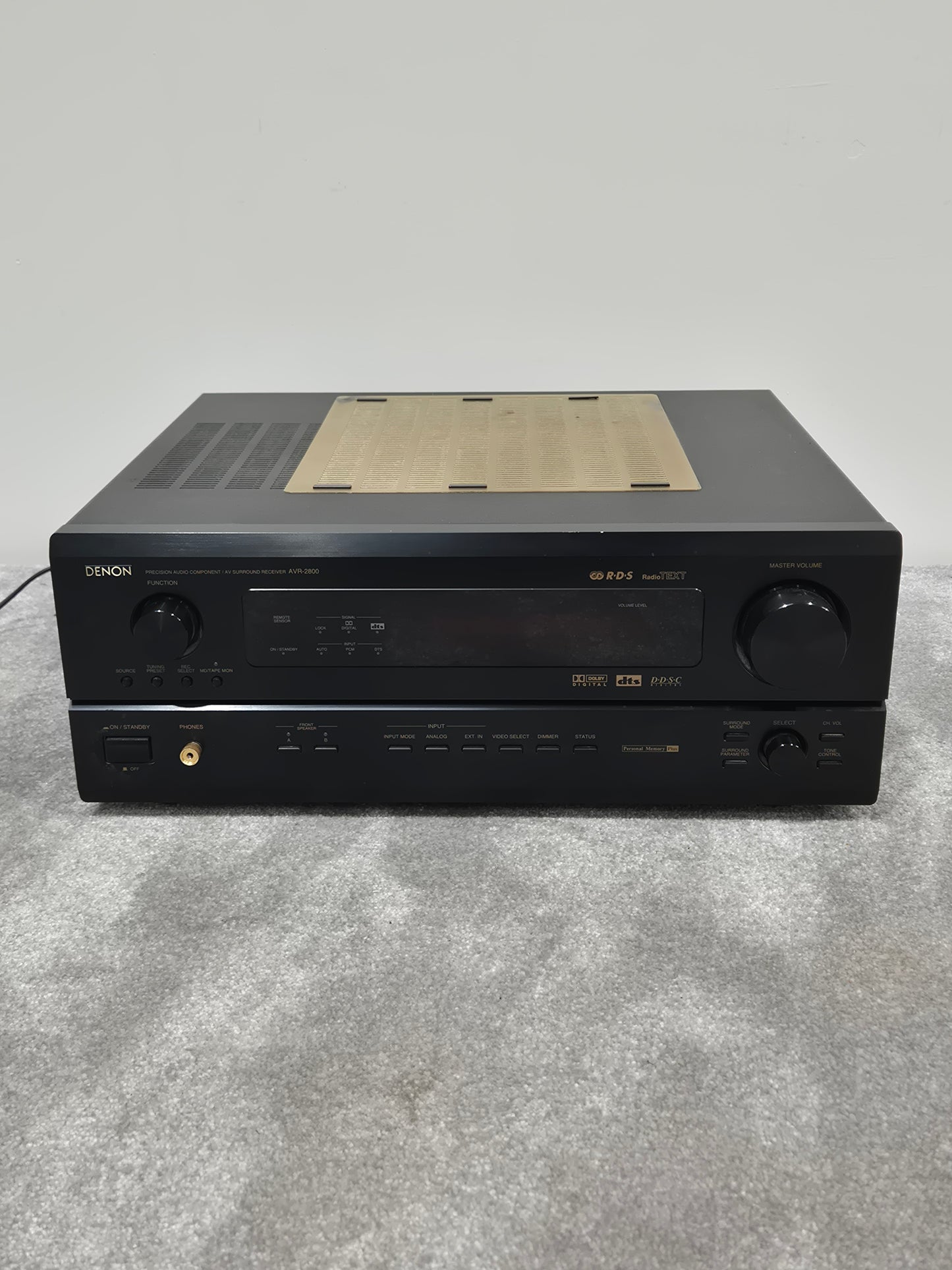 Denon AVR-2800 - 5.1-channel AV Receiver (Spares or Repairs)