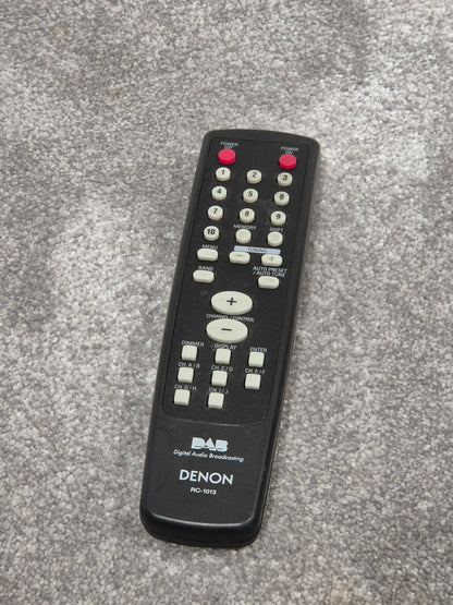 Denon AVR-2800 - 5.1-channel AV Receiver (Spares or Repairs)
