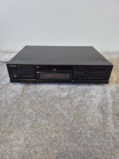 Aiwa XC-300 - Versatile Compact Disc Player