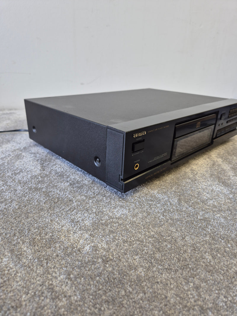 Aiwa XC-300 - Versatile Compact Disc Player - Image 6