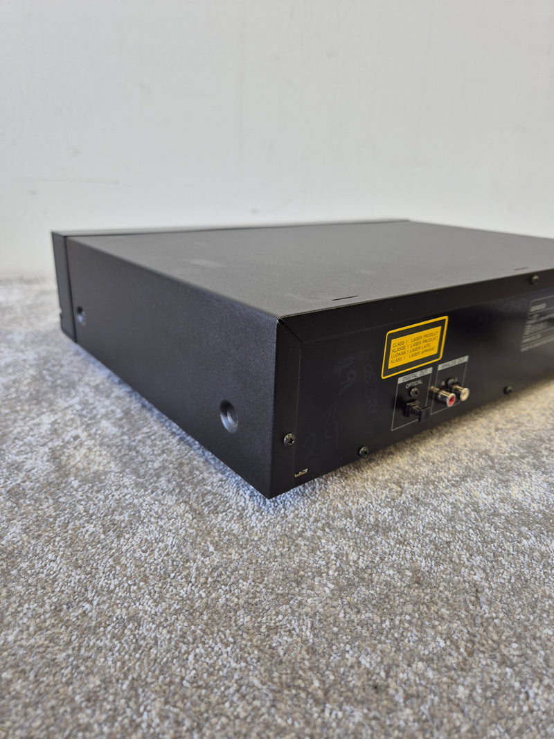 Aiwa XC-300 - Versatile Compact Disc Player - Image 11